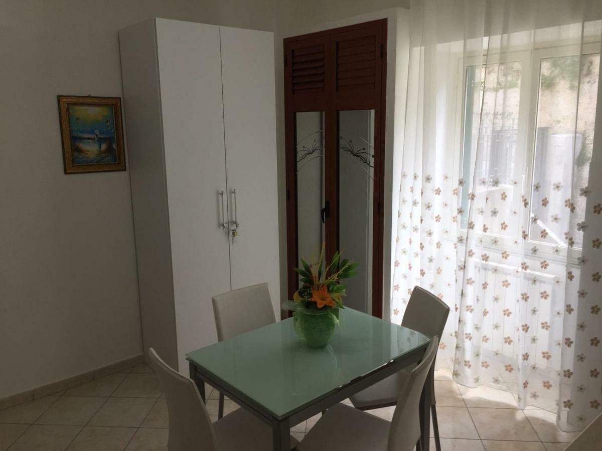 Apartment La Maison Messina Dış mekan fotoğraf