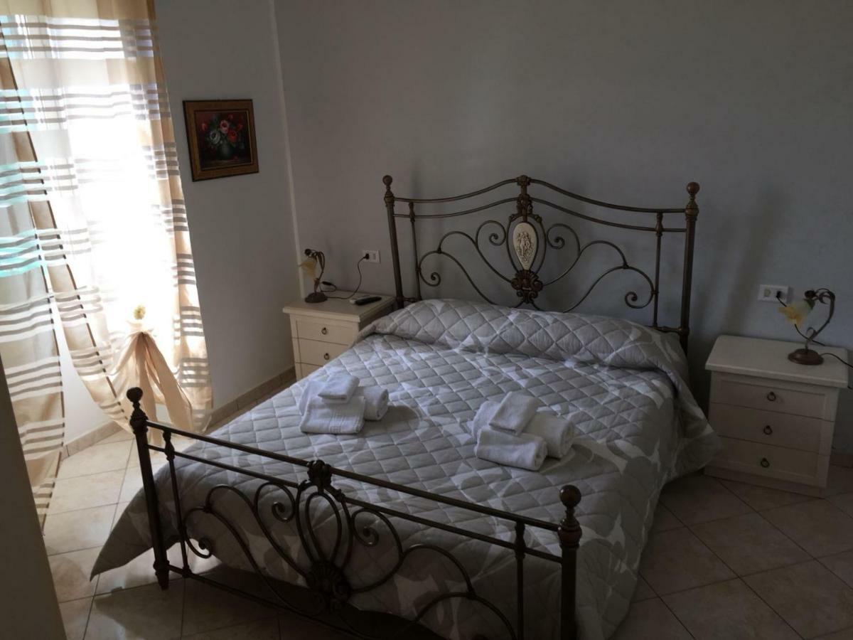 Apartment La Maison Messina Dış mekan fotoğraf